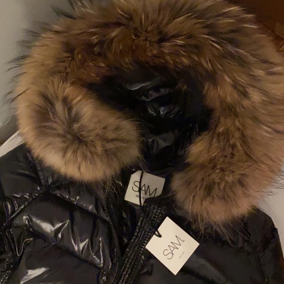 Sam Blake coat with fur JET - Picture 2 of 3